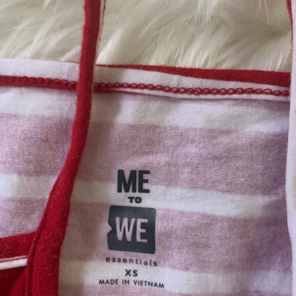 Top - Picture 2 of 2